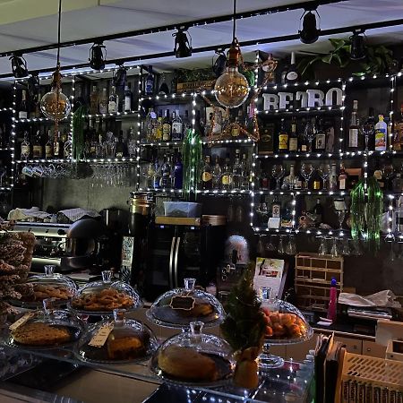 B&B Caffe Retro' Cisterna di Latina Zewnętrze zdjęcie